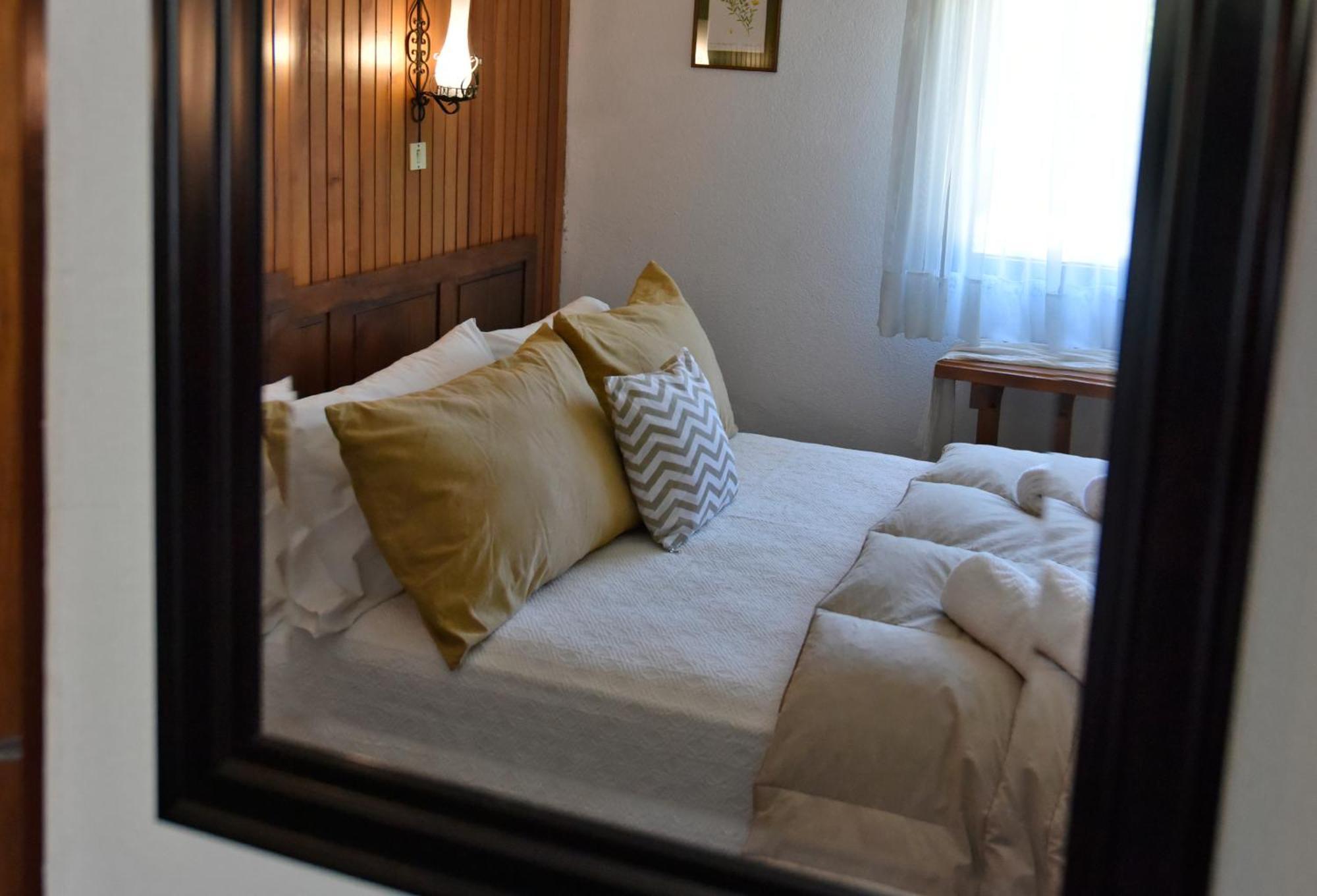 Hosteria Cerro Nevado San Martín de los Andes Esterno foto